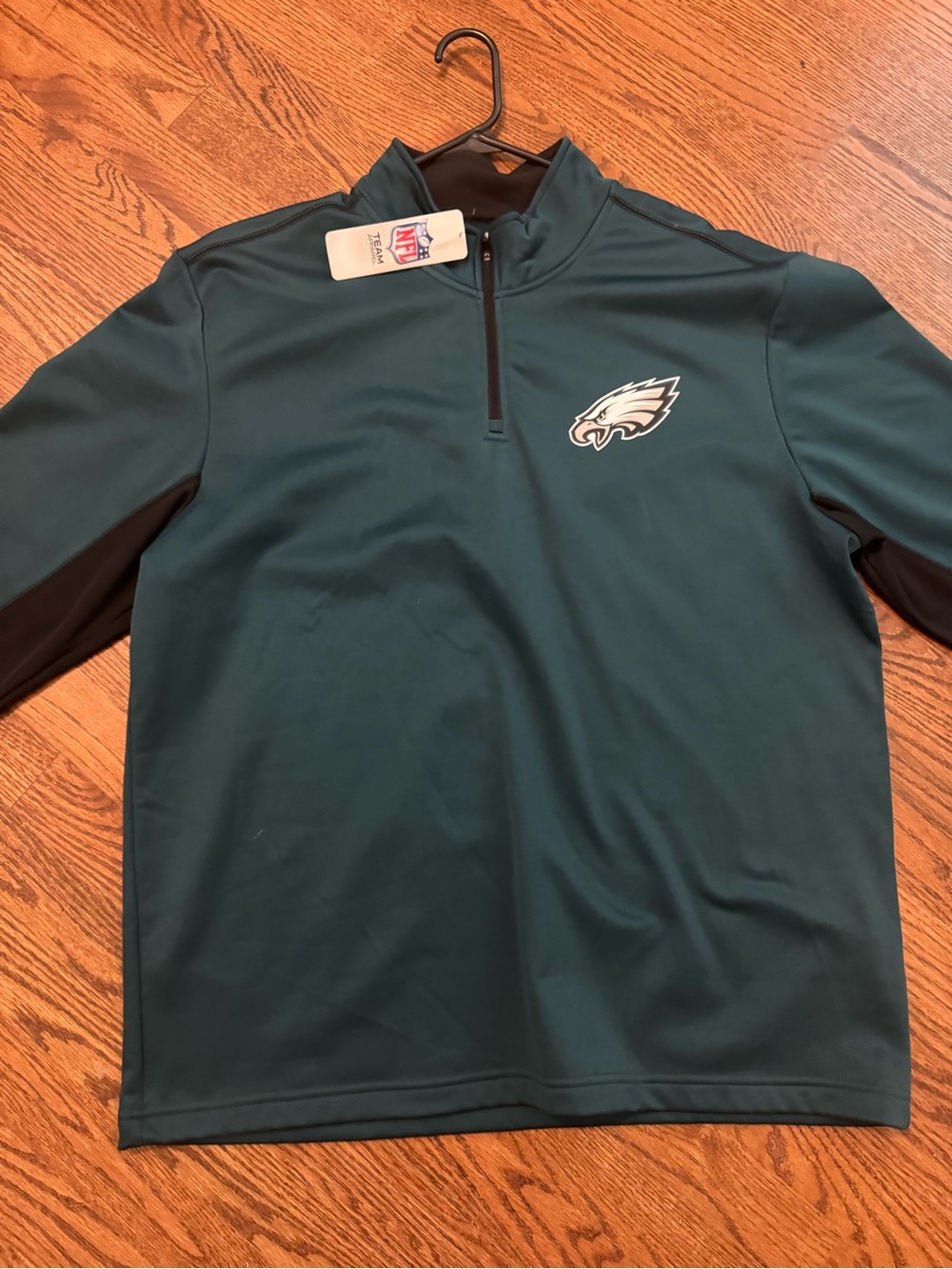 NFL Philadelphia Eagles Pullover - Green with Black Trim